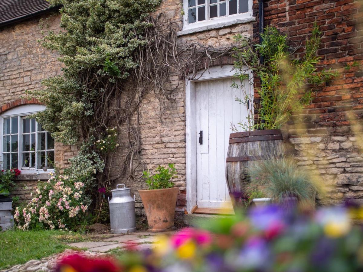 Country Cottage With Spa, Catering, Gardens, Nature Reserve Walks - Free Parking, Self Checkin Scunthorpe Eksteriør bilde